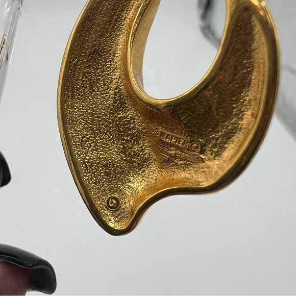 Napier Enamel Swoop Earrings, Vintage Gold Tone Peach/Light Pink Earring - Picture 8 of 9